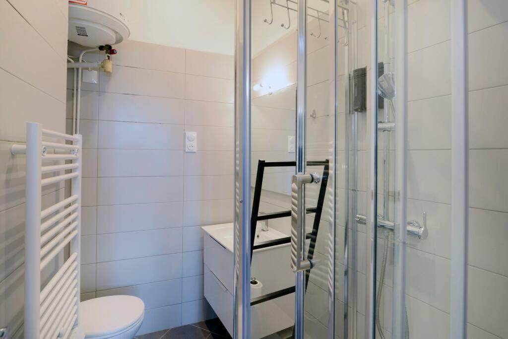 L'Accueil En Quai/T2/Gare/Wi-Fi Apartment อองกูแลม ภายนอก รูปภาพ