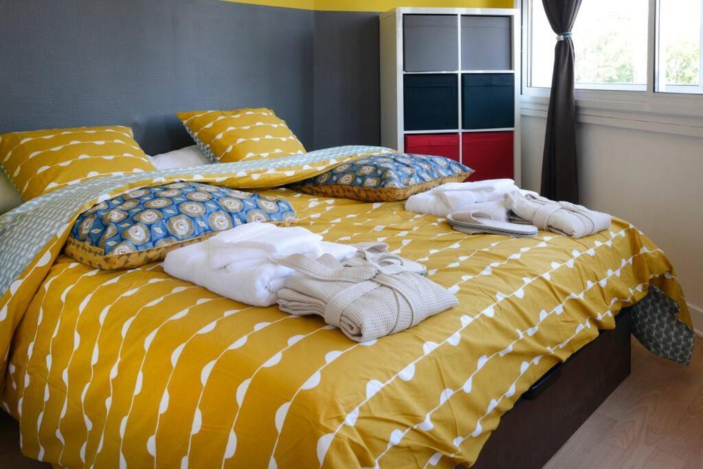 L'Accueil En Quai/T2/Gare/Wi-Fi Apartment อองกูแลม ภายนอก รูปภาพ